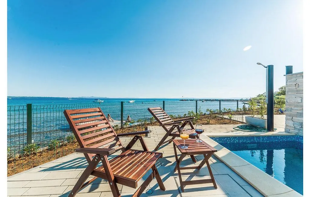 Put Mula Resort Privlaka  Privlaka (Zadar)